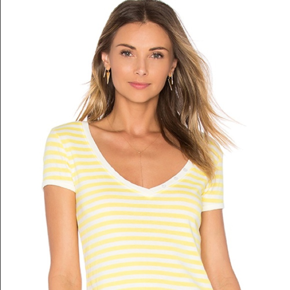 NWOT Frame Le Button V Neck ayer XS